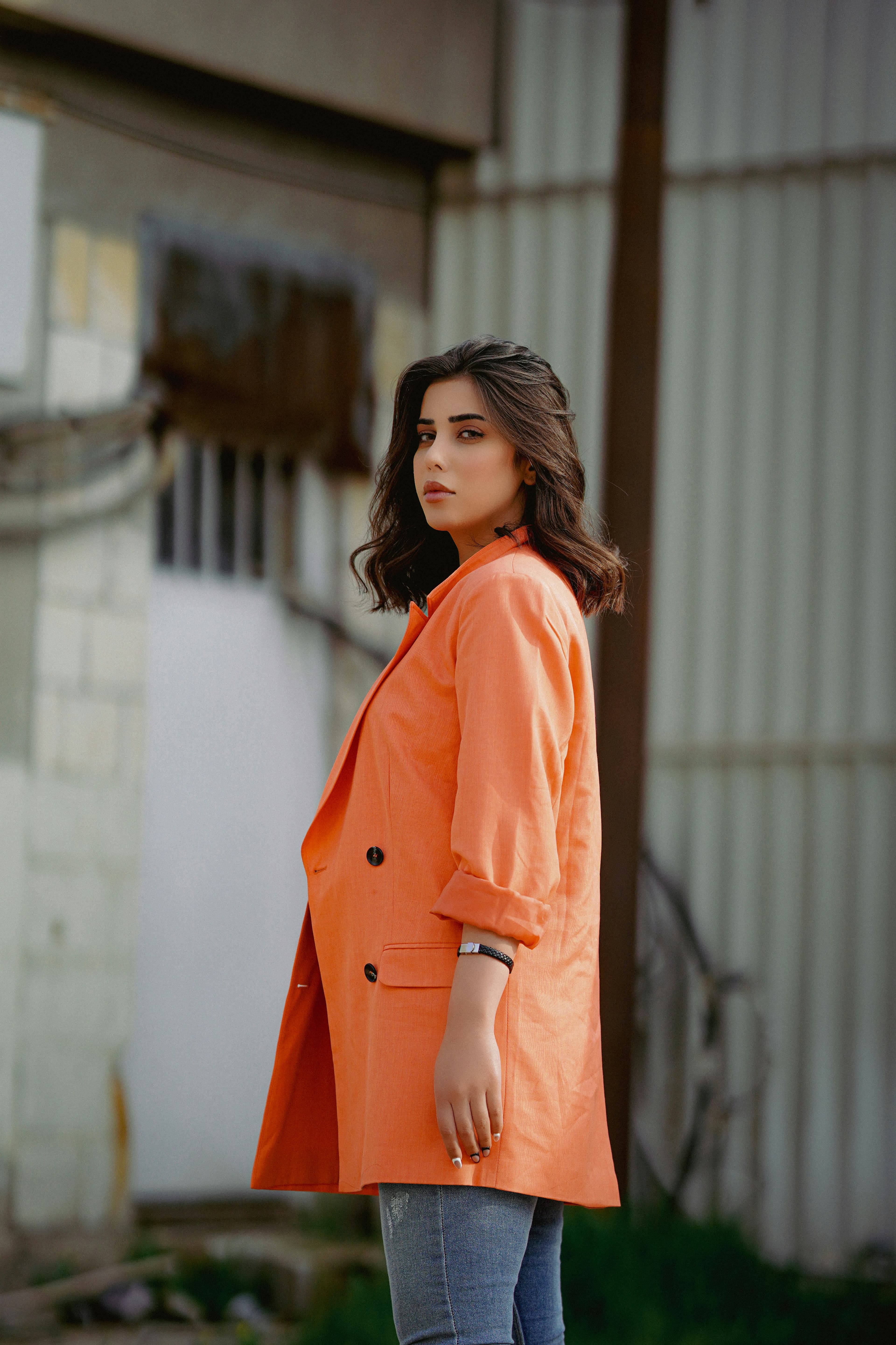 Stone linen blazer